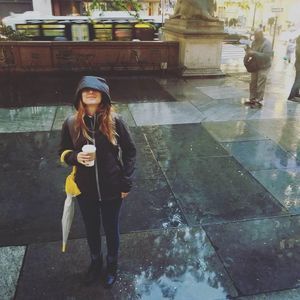 Meet your Posher, Hilary